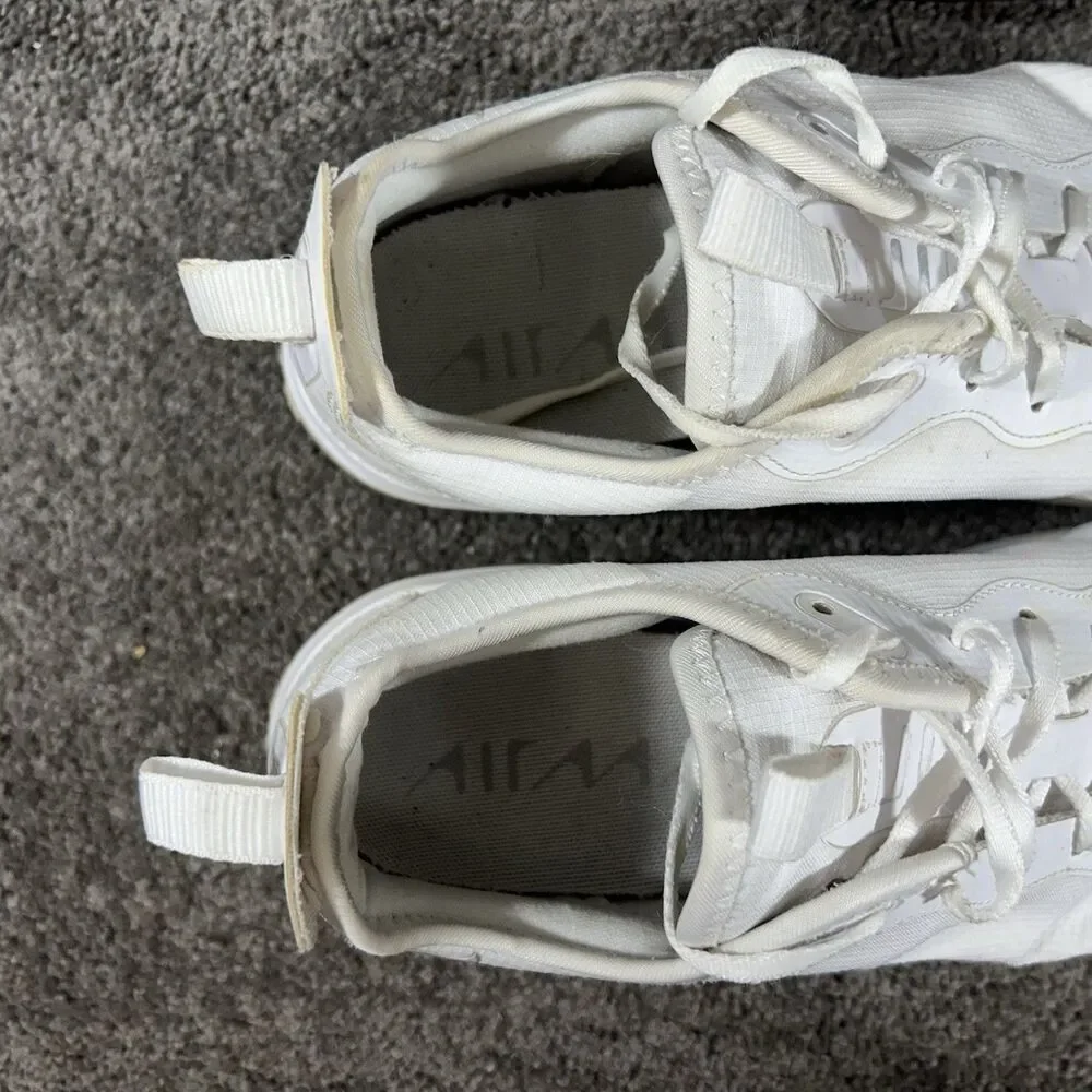 Nike Air Max Dia AQ4312-105 Women's Size 9 White Trainer Athletic Shoes Used